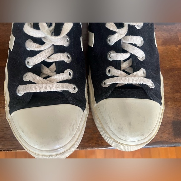 Veja Wata II Low Top Sneaker Size 9 - Picture 8 of 11